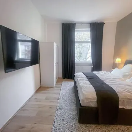 Modern Cozy Apt. -with 2 Tv, Netflix And Work Desk Apartment Essen