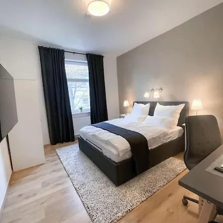Modern Cozy Apt. -with 2 Tv, Netflix And Work Desk Apartment Essen